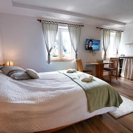 Secret Garden Apartments Appartement *